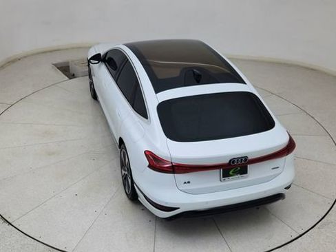 Used 2025 Audi A6 e-tron Premium w/ Convenience Package image 78