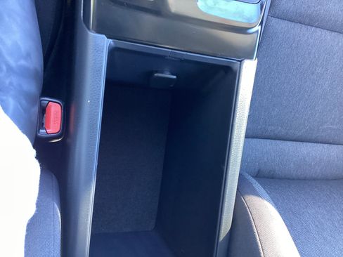 Certified 2025 Toyota Camry LE image 31