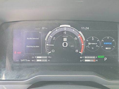 Used 2024 Toyota Tundra Limited AWD/4WD image 13