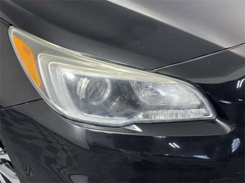 Used 2015 Subaru Outback 3.6R Limited image 15