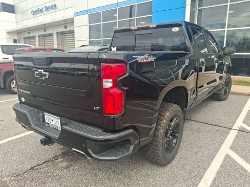 Used 2021 Chevrolet Silverado 1500 LT Trail Boss w/ Convenience Package II image 6