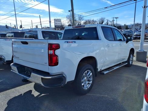 Used 2024 Chevrolet Silverado 1500 LT image 4