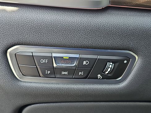 Certified 2022 BMW X5 sDrive40i w/ Premium Package image 26