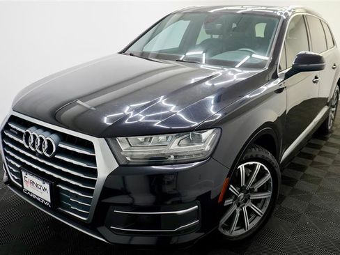 Used 2017 Audi Q7 3.0T Premium Plus w/ Premium Plus Package AWD/4WD image 32
