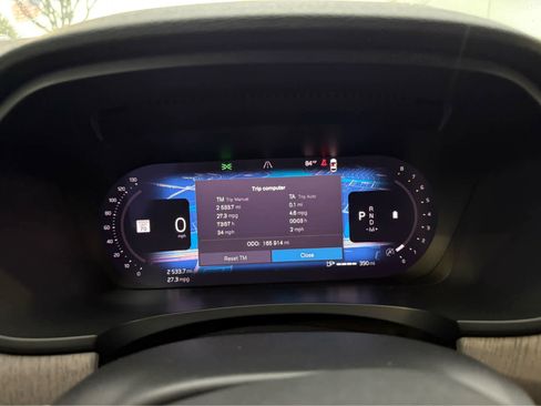 Used 2023 Volvo S90 B6 Plus AWD/4WD image 7
