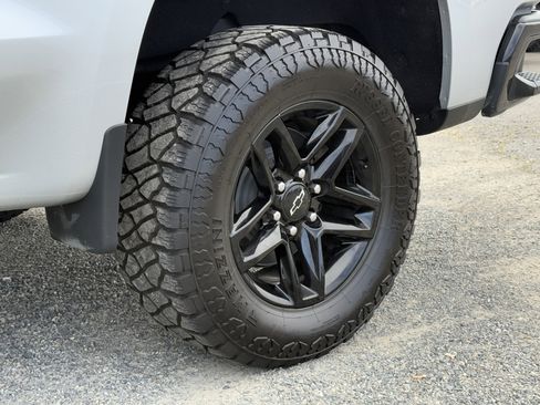 Certified 2021 Chevrolet Silverado 1500 Custom Trail Boss image 32