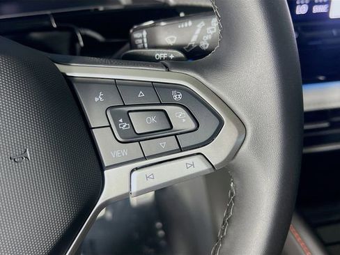 Used 2026 Volkswagen Atlas Peak Edition AWD/4WD image 18