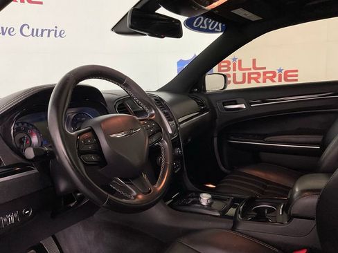 Used 2020 Chrysler 300 S RWD image 13