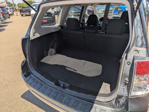 Used 2012 Subaru Forester 2.5X Premium w/ All-Weather Pkg AWD/4WD image 27