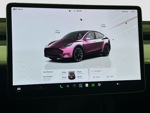 Used 2023 Tesla Model Y Long Range AWD/4WD image 19