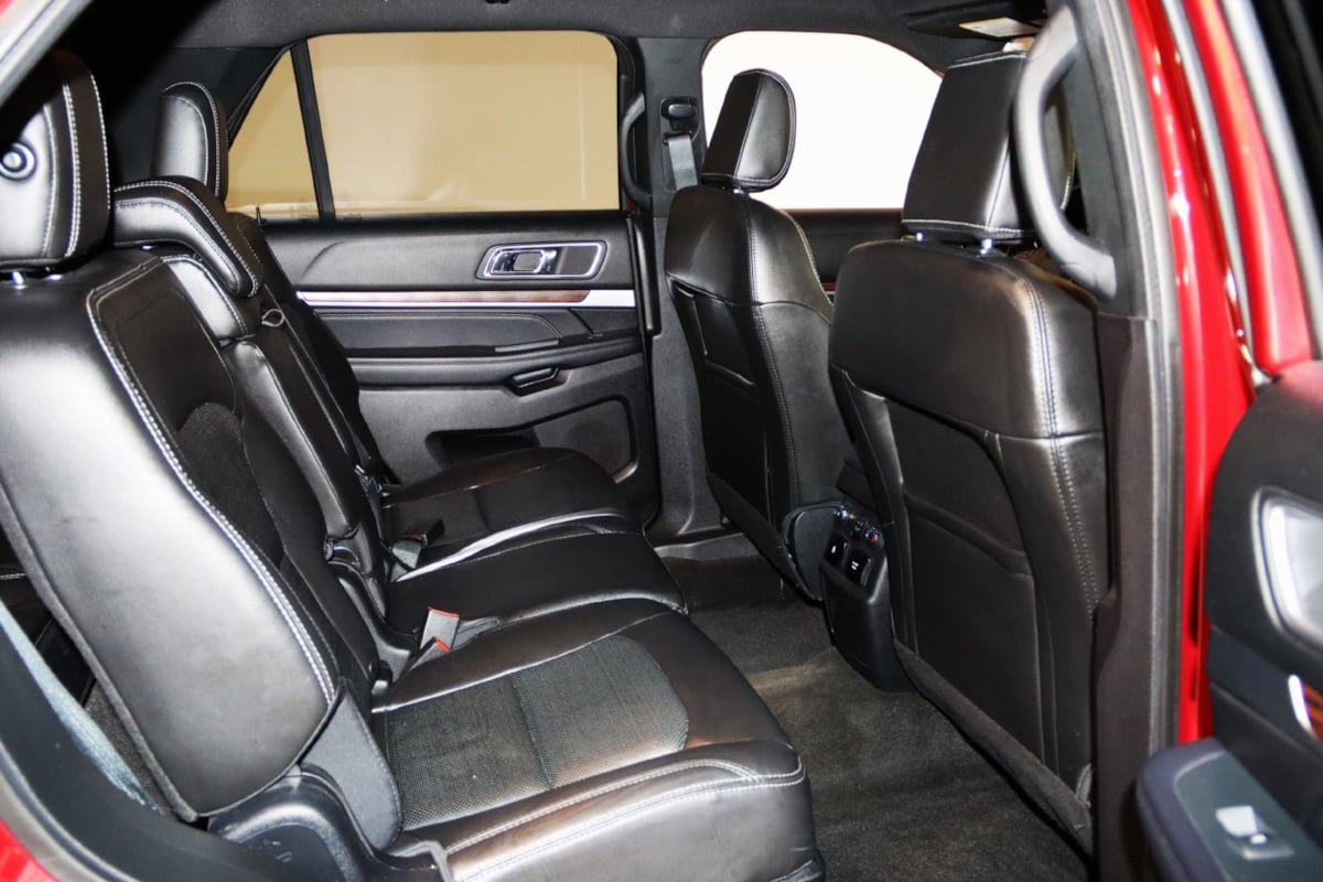 Used 2018 Ford Explorer Limited AWD/4WD image 61