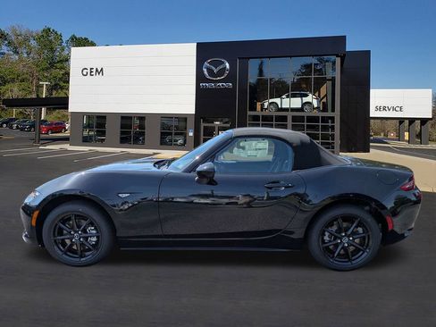 New 2026 MAZDA MX-5 Miata Sport w/ Interior Package RWD image 15