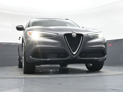 Used 2018 Alfa Romeo Stelvio Sport w/ Quick Order Package 22J Sport image 42