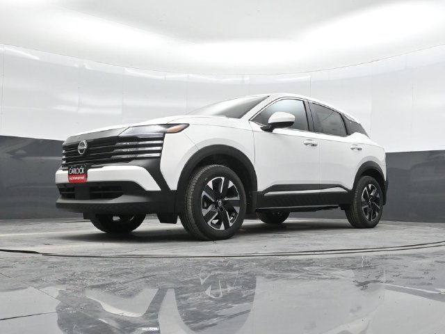 Used 2025 Nissan Kicks SV AWD/4WD image 46