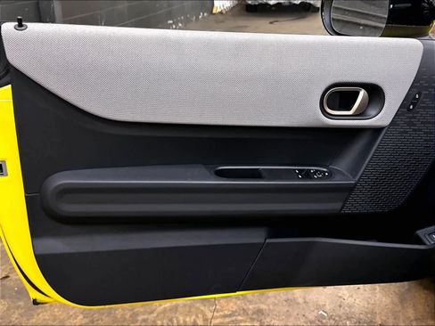 Used 2025 MINI Cooper S FWD image 25