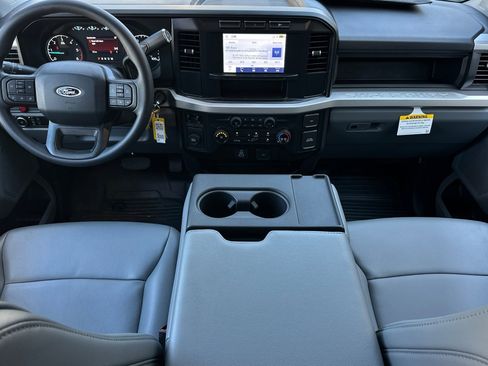 Used 2024 Ford F450 XL w/ XL Chrome Package image 12