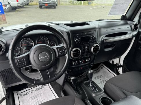 Used 2013 Jeep Wrangler Unlimited Sport AWD/4WD image 16