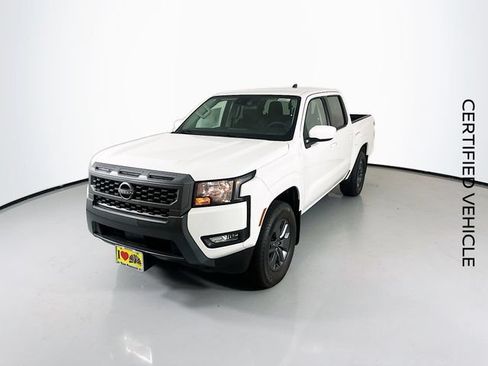 Certified 2025 Nissan Frontier SV w/ SV Convenience Package RWD image 5