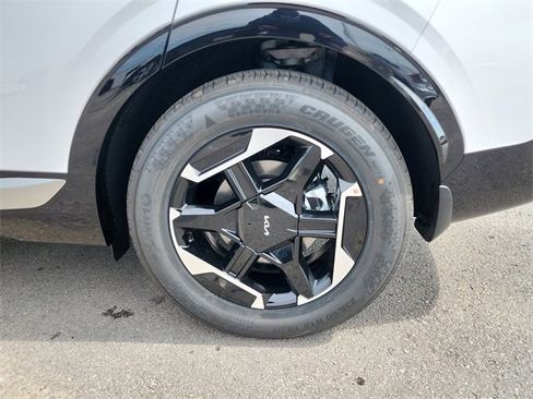 New 2026 Kia Sportage SX image 27