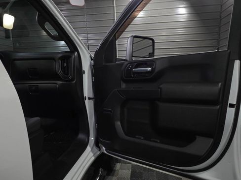 Used 2021 GMC Sierra 2500 4x4 Crew Cab w/ Convenience Package image 29