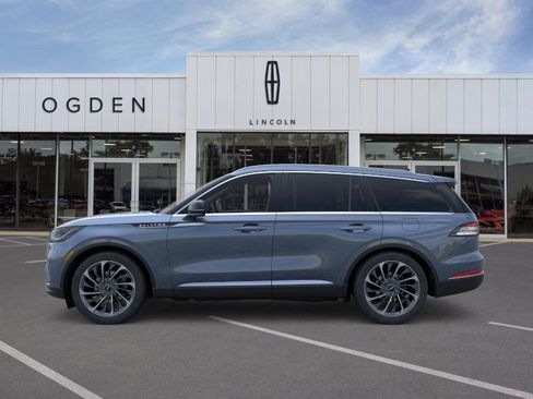 New 2025 Lincoln Aviator Reserve w/ Equipment Group 201A image 3