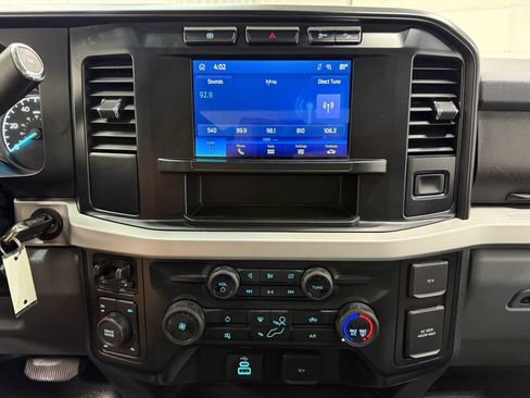 Used 2024 Ford F250 XLT w/ FX4 Off-Road Package AWD/4WD image 21
