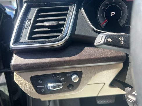 Used 2023 Audi Q5 2.0T Prestige AWD/4WD image 20
