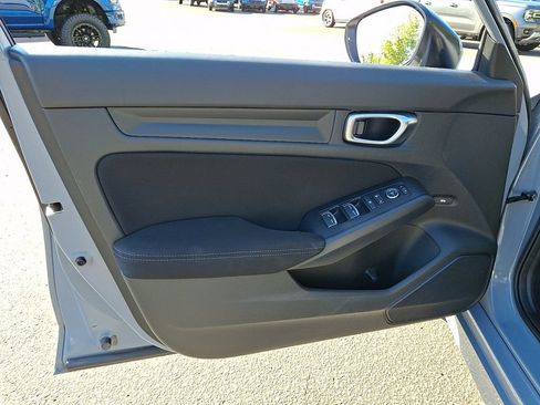 Used 2024 Honda Civic Sport image 12