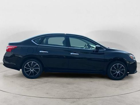 Used 2019 Nissan Sentra S FWD image 4