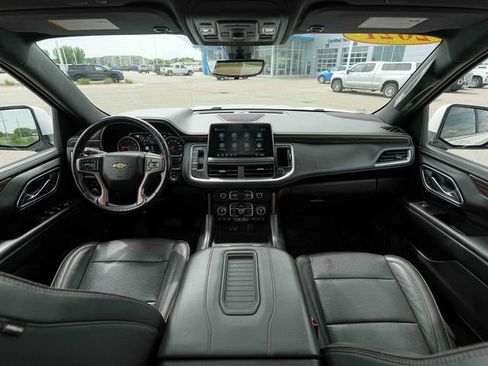 Used 2021 Chevrolet Suburban High Country AWD/4WD image 29