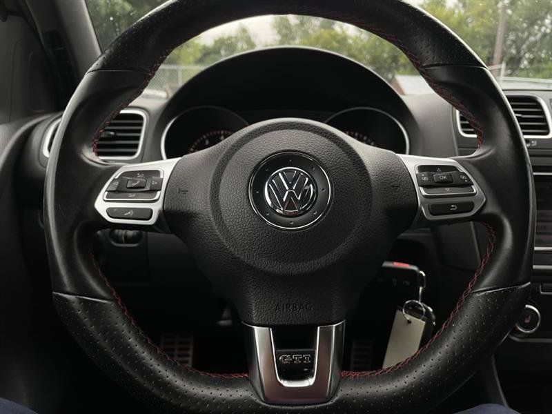 Used 2012 Volkswagen GTI Autobahn FWD image 18