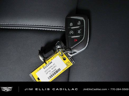 Certified 2025 Cadillac Optiq Luxury 1 AWD/4WD image 25