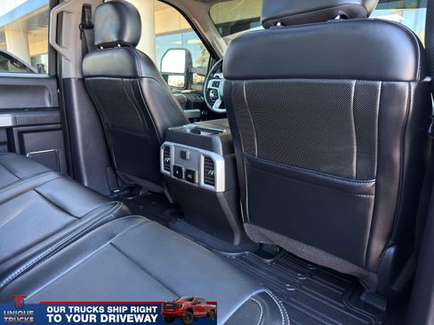 Used 2019 Ford F250 Lariat w/ Lariat Ultimate Package image 26