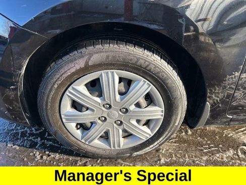 Used 2022 Kia Rio LX image 42