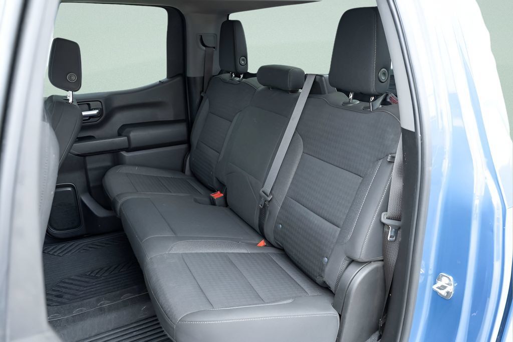 Used 2022 Chevrolet Silverado 1500 Custom Trail Boss w/ LPO, Dark Essentials Package AWD/4WD image 13