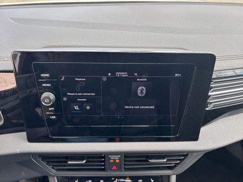 Used 2025 Volkswagen Jetta Sport image 20