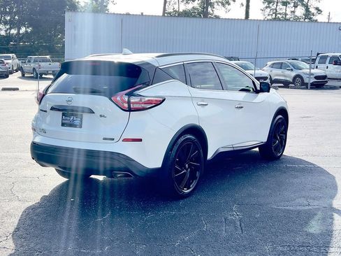 Used 2018 Nissan Murano SL w/ Midnight Edition Package FWD image 6