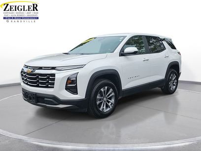 Used 2025 Chevrolet Equinox LT