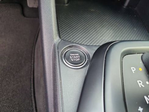 Used 2025 Kia K4 LXS image 23