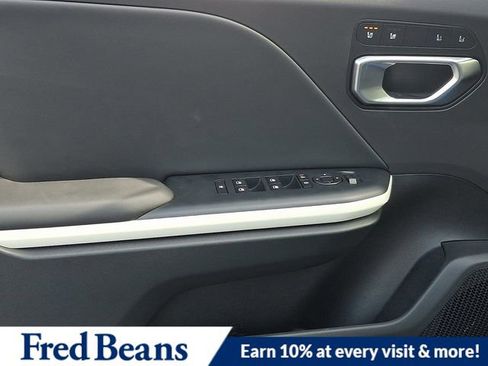 New 2025 Kia K4 GT-Line image 8