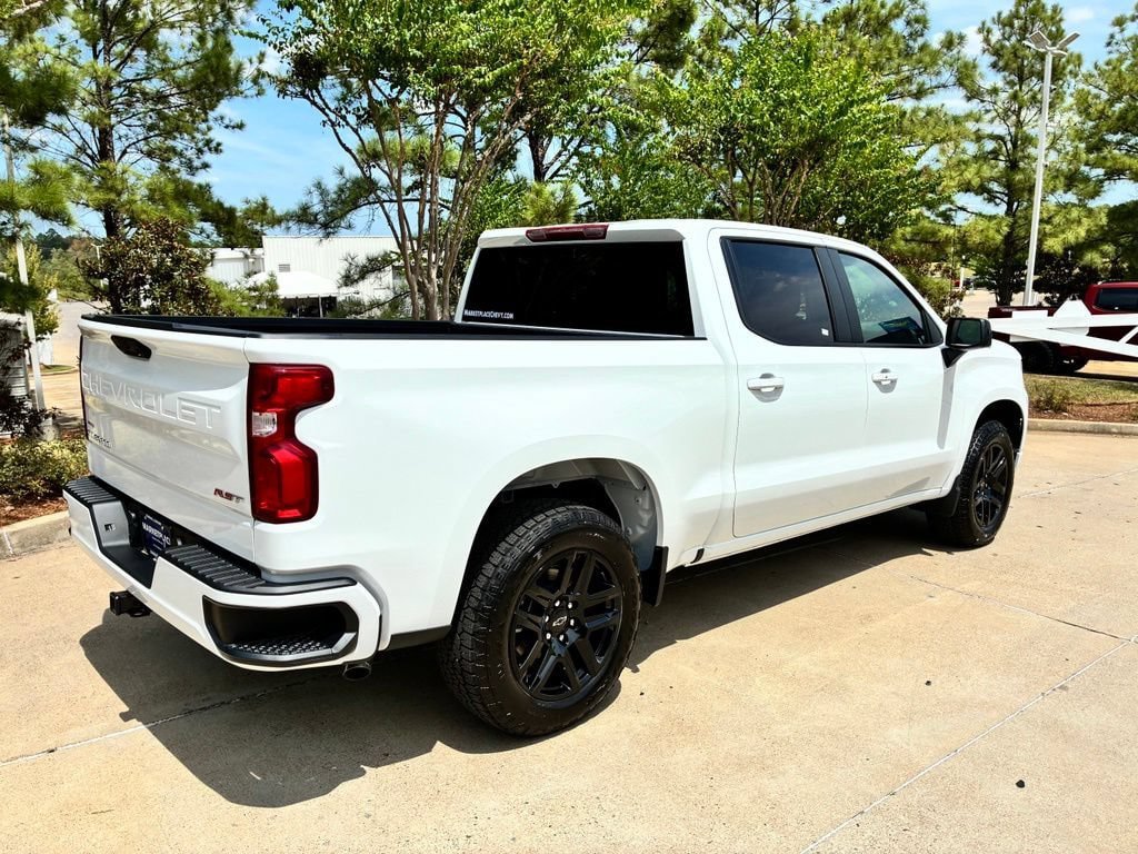 New 2026 Chevrolet Silverado 1500 RST w/ RST Select Package RWD image 9
