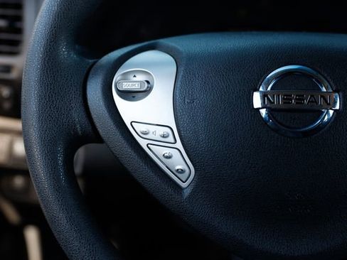 Used 2016 Nissan Leaf S w/ Charger Package image 30