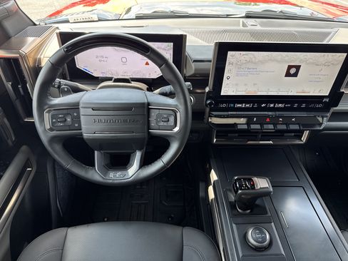 Used 2025 GMC Hummer EV 3X AWD/4WD image 18