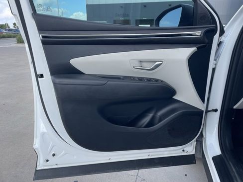 Used 2022 Hyundai Tucson Blue image 13