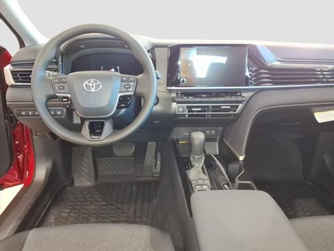 Used 2026 Toyota Camry LE w/ Convenience Package FWD image 12