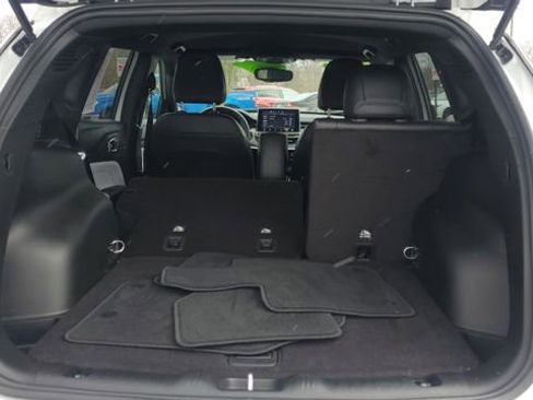 Certified 2024 Jeep Compass Latitude image 21