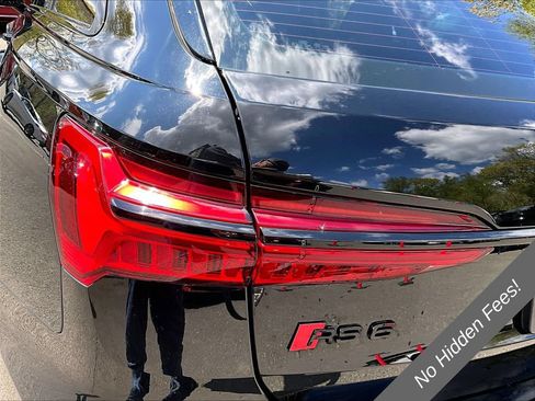 Used 2021 Audi RS 6 AWD/4WD image 27