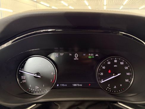 Used 2023 Buick Envision Essence AWD/4WD image 14