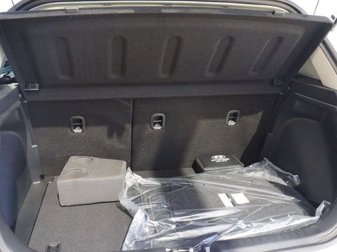 New 2026 Hyundai Venue SE image 21