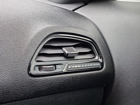 Certified 2022 Dodge Challenger R/T image 30